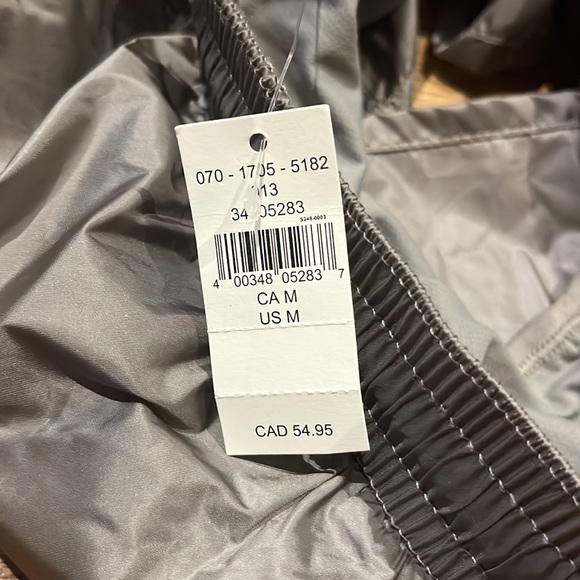 aerie metallic pocket shorts - Picture 9 of 11